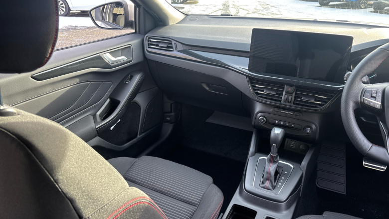 Ford Focus 1.0 EcoBoost Hybrid mHEV 155 ST-Line 5dr Auto Petrol Hatchback